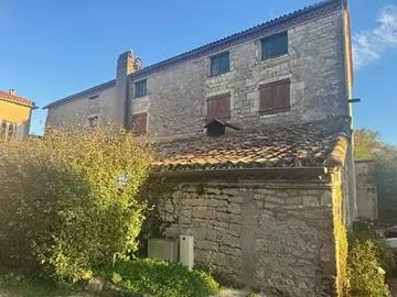 Le Montat 46090 Achat / Vente maison 9 pièces t9