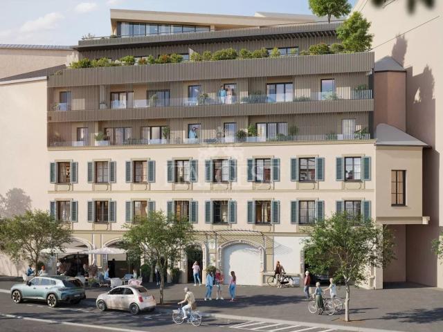 Le Mondial, trois‑pièces lumineux de 61,95 m², au cinquième. 61m² Menton