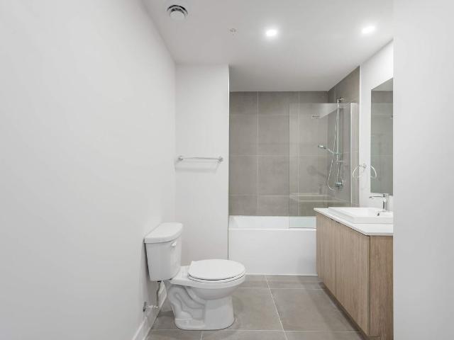 Le Must Tour 1 3 Bedroom Apartment for Rent at 365 Av George V, Montréal, QC H8S 4L3 Lachine