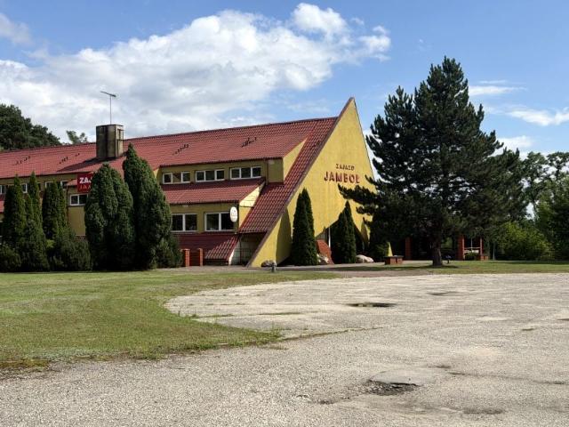 Leśników Polskich 46 937 m², Łask