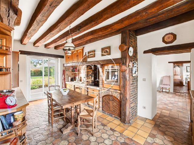LE PERRAY EN YVELINES MAISON ANCIENNE RENOVEE