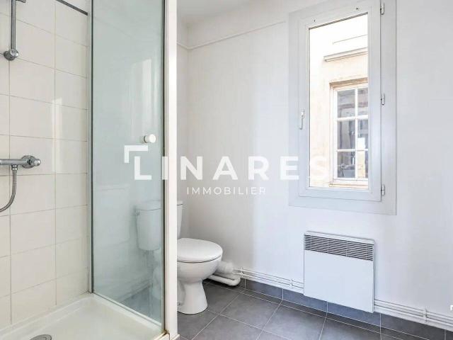 LE PETIT PERIER Studio Meublé de 21 m2 + Balcon 13008