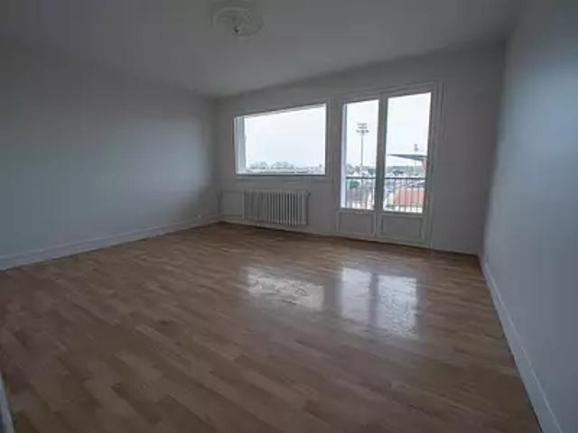 Le Petit Quevilly 76140 Location appartement 3 pièces t3 au dernier étage