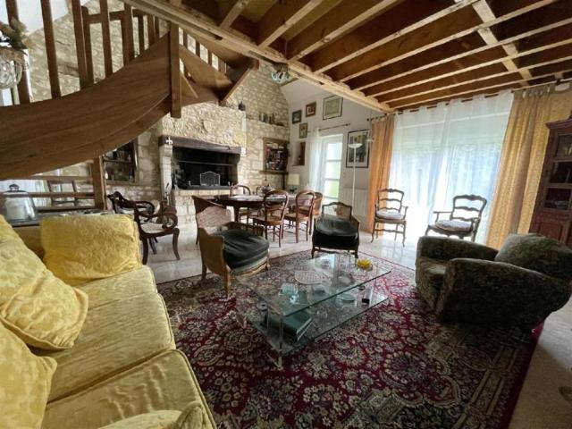 LE PIN AU HARAS