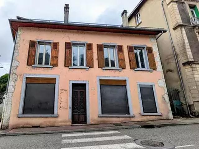 Le Pont de Beauvoisin 73330 Achat / Vente maison 11 pièces t11 cave