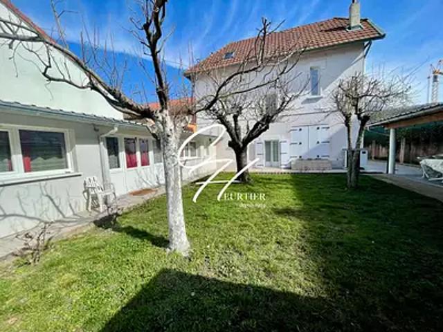 Le Pont de Claix 38800 Achat / Vente maison 7 pièces t7 terrasse parking
