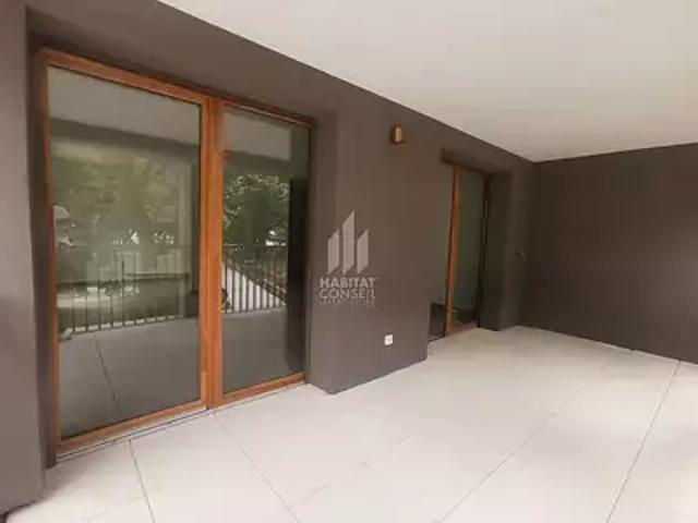 Le Pont de Claix 38800 Achat / Vente appartement 3 pièces t3 au dernier étage terrasse