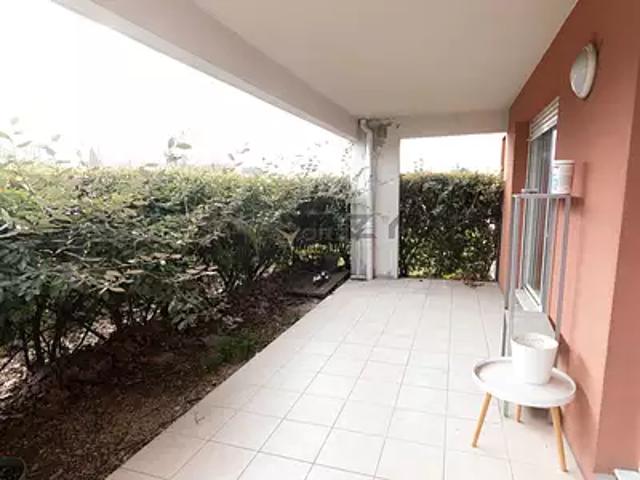 Le Pontet 84130 Achat / Vente appartement 2 pièces t2 terrasse