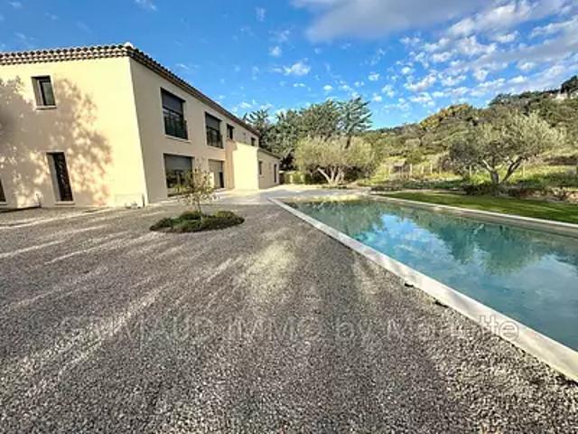 Le Plan de la Tour 83120 Achat / Vente maison 5 pièces t5 piscine parking