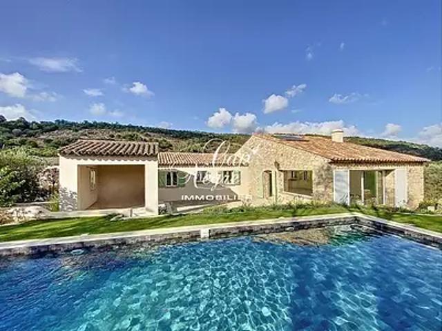 Le Plan de la Tour 83120 Achat / Vente maison 5 pièces t5 piscine terrasse