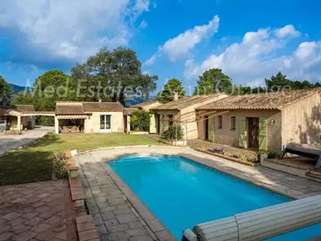 Le Plan de la Tour 83120 Achat / Vente maison 8 pièces t8 piscine