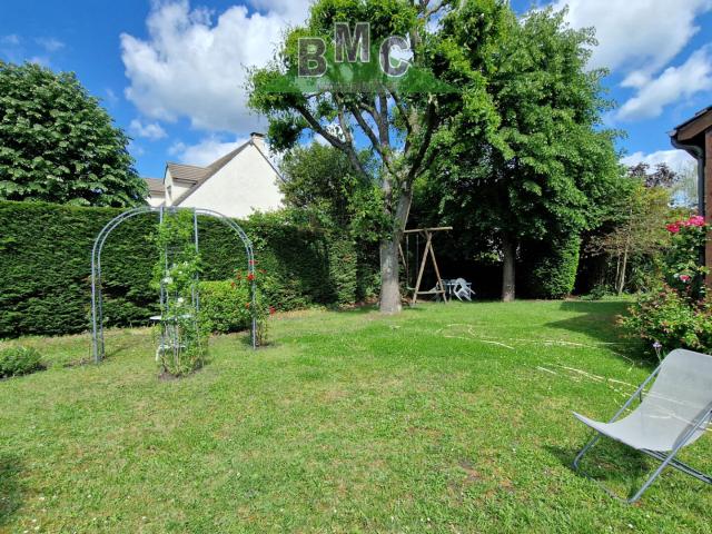 LE PLESSIS BOUCHARD 15' GARE