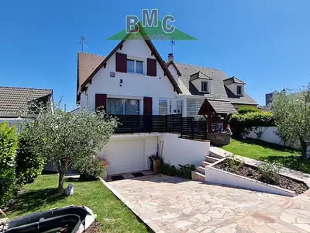 Le Plessis Bouchard 95130 Achat / Vente maison 6 pièces t6 au dernier étage terrasse