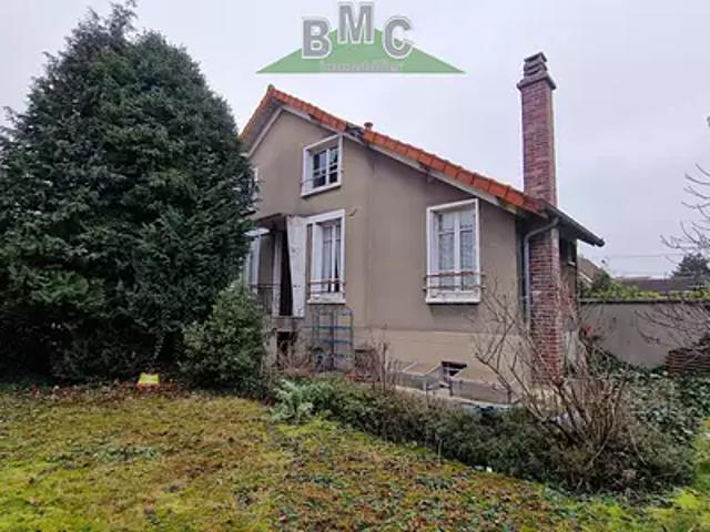 Le Plessis Bouchard 95130 Achat / Vente maison 3 pièces t3 au dernier étage