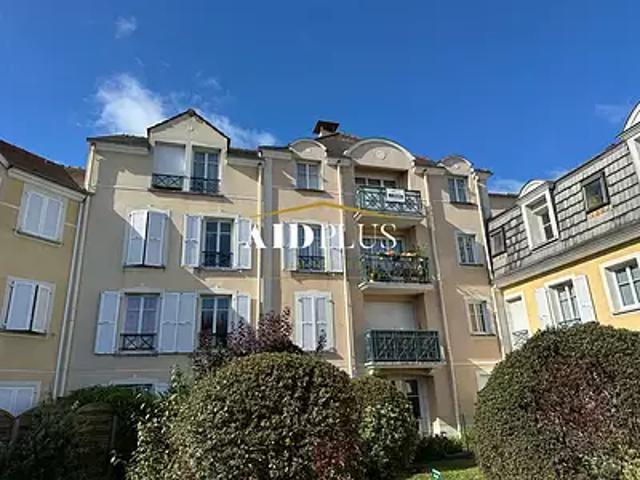 Le Plessis Bouchard 95130 Achat / Vente appartement 2 pièces t2 au dernier étage