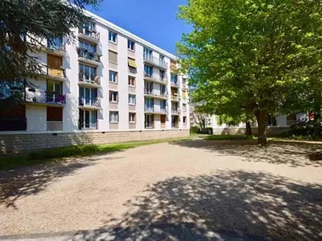 Le Plessis Trévise 94420 Location appartement 3 pièces t3