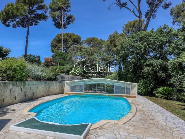 Le Pradet Villa avec piscine et mer à pieds 250m² Le Pradet