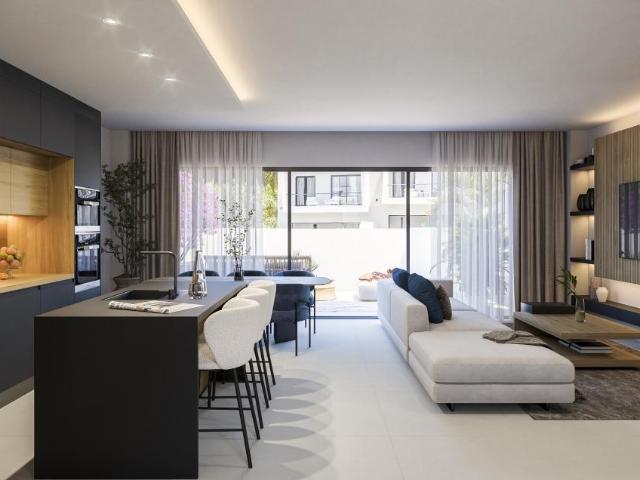 Le presentamos una promoción de obra nueva que ofrece un est. 332m² Estepona