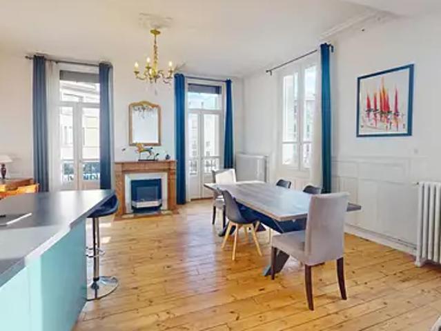 Le Puy en Velay 43000 Achat / Vente appartement 3 pièces t3 au dernier étage