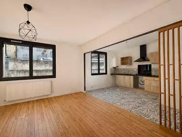 Le Puy en Velay 43000 Location appartement 4 pièces t4 au dernier étage