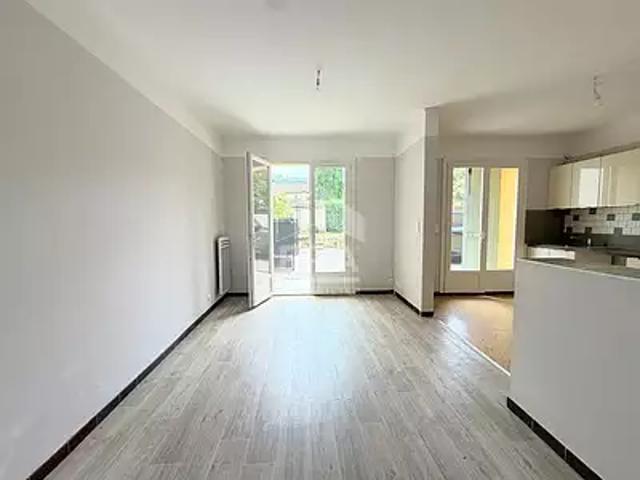 Le Puy Sainte Réparade 13610 Location maison 4 pièces t4