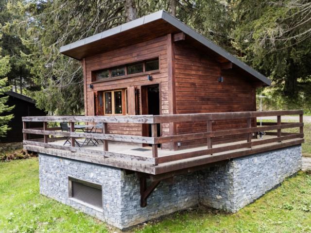 LE REVARD, Petit chalet tout confort à vendre