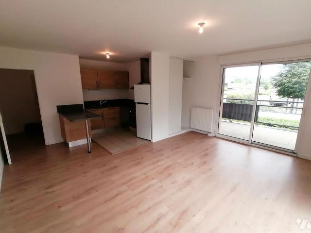 LE RHEU rue Rosa Park appartement de 2016 type 4 83.60 m² au rez de chaussée comprenant.