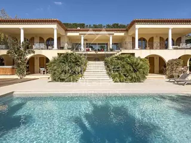 Le Rouret 06650 Achat / Vente maison 8 pièces t8 piscine