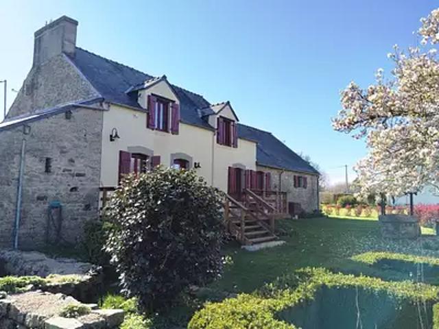 Le Saint 56110 Achat / Vente maison 7 pièces t7 au dernier étage