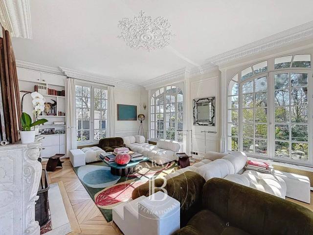 Le service location de la Maison BARNES vous propose ce bien