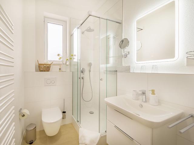 Lemon3: 1 Bedroom Apartment with Balcony, Karlsruhe Amsterdam Apartments for Rent