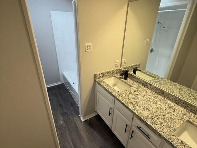 LEMONWOOD7412 14 3 Bedroom Apartment for Rent at 7412 Lemonwood Ln, Fort Worth, TX 76133 Candleridge