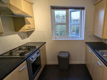 Lentworth Court, Liverpool, L19 3QU, United Kingdom | 2 bed apartment for rent #168181923 | Rentberry