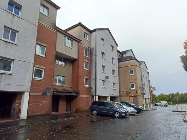 Lenzie Way, Springburn G21 2 bed flat to rent £800 pcm £185 pw