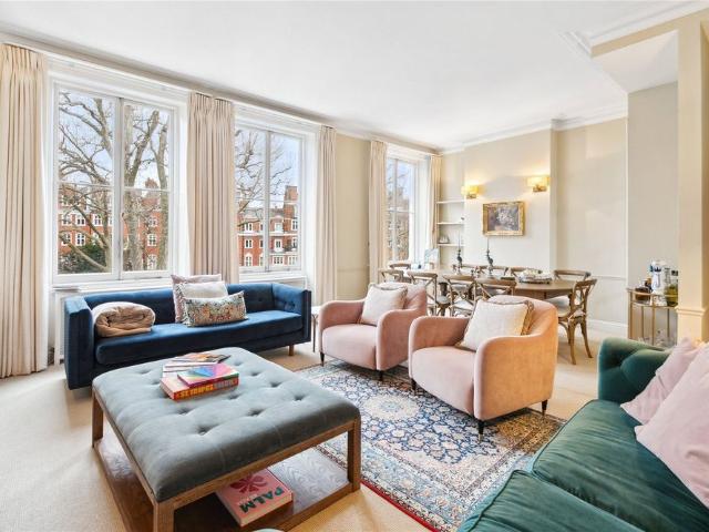 Lennox Gardens, SW1X, London