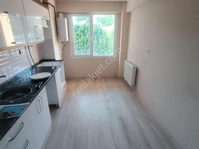 Lenora Gayrimenkul'den Ayrancılar'da 2+1 Kiralık Daire