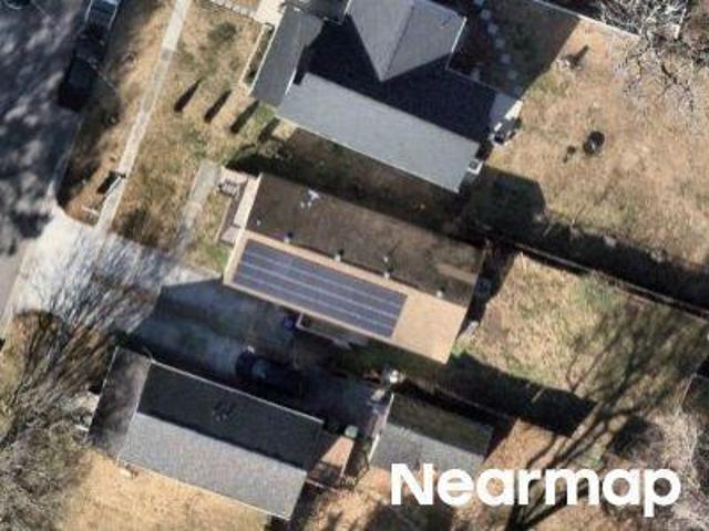 Lens Ave