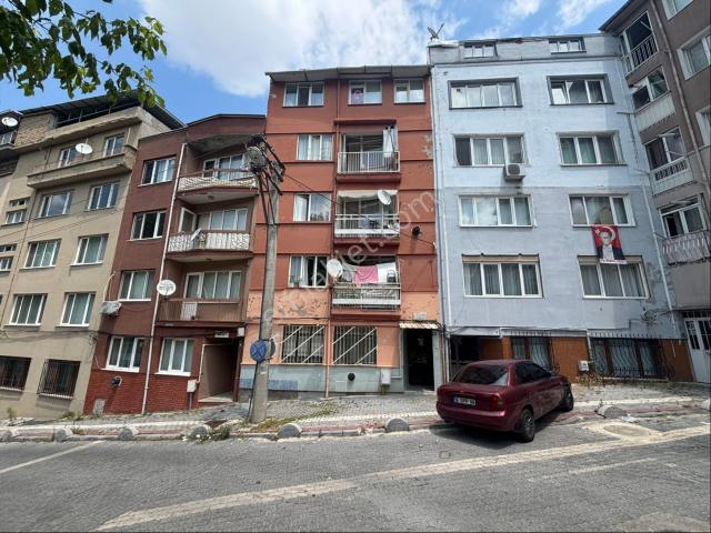Leo'dan Namazgah Mollaarap Mh.de 2+1 Ara Kat Satılık Daire