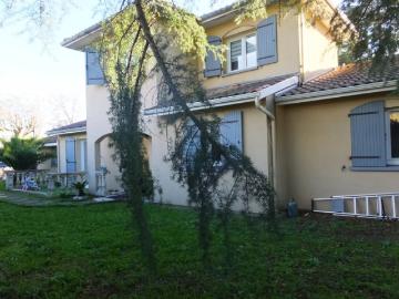 LEOGNAN Agréable maison T5 140 m2 sur parcelle 820 m2