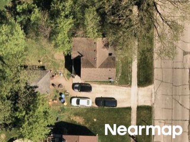 Leonard Ave