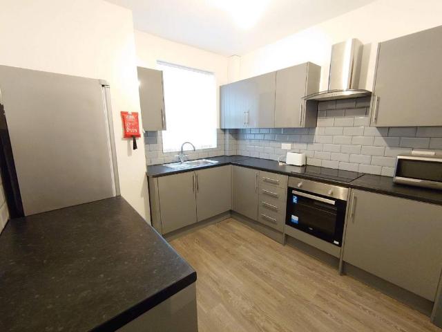 Leopold Rd, Kensington Fields 3 bed terraced house to rent £1,755 pcm £405 pw