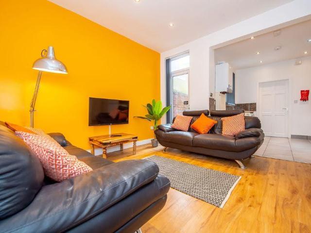 Leopold Road, Liverpool L7 5 bed house to rent £2,925 pcm £675 pw