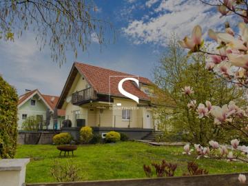 Leopoldskron. Wohnen | Einfamilienhaus auf großem Grundstück am Leopoldskroner Grünland