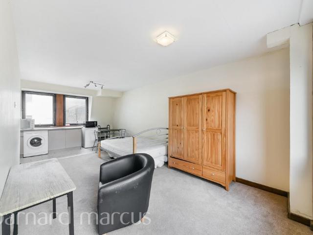 Leather Lane, Chancery Lane, EC1N Studio to rent £1,900 pcm £438 pw