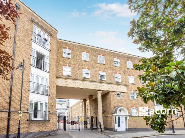 Leathermarket Court London SE1 1 bed in a house share to rent £1,000 pcm £231 pw