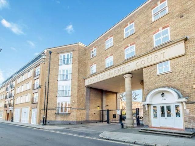 Leathermarket Road, Tower Bridge, London SE1, 3 bed flat to rent, £3,200 pcm | PrimeLocation
