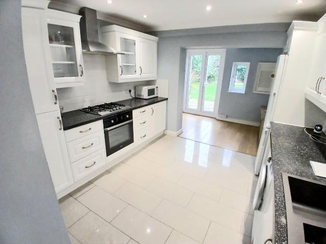 Leaves Spring, Stevenage SG2, 3 bed property to rent, £1,750 pcm | PrimeLocation