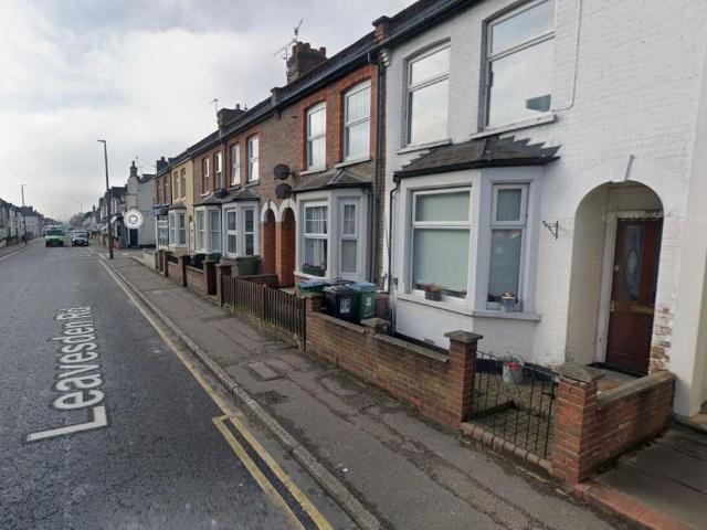 Leavesden Road, Watford WD24, 3 bed terraced house to rent, £2,000 pcm | PrimeLocation