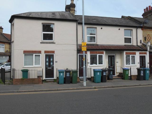 Leavesden Road, Watford WD24, 2 bed maisonette to rent, £1,400 pcm | PrimeLocation