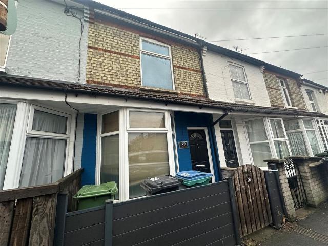Leavesden Road, Watford WD24, 2 bed terraced house to rent, £1,750 pcm | PrimeLocation